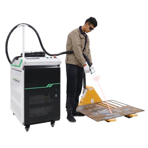 Laser Rust Removal Machine 2000W 的图像结果