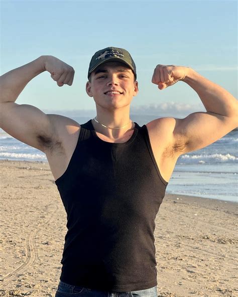 derek shaw on Tumblr