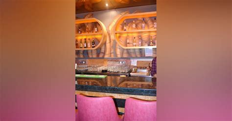 Oheka - Pool-Side Dining With Great Drinks & Food | LBB