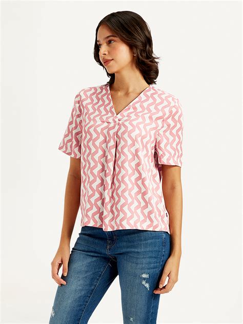 Women's Chevron Pink V-Neck Top – Levis India Store