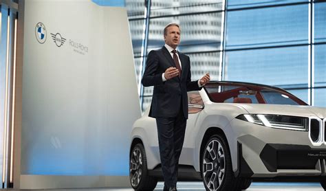 BMW CEO wants Europe to do away with petrol engine ban to curb China ...