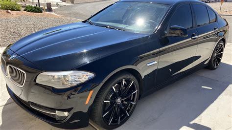 2011 BMW 528i Sedan at Las Vegas 2022 as T63 - Mecum Auctions