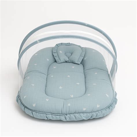 Blue Baby Bed with Mosquito Net – Heart Print Bedding – Mamadada | Kids ...
