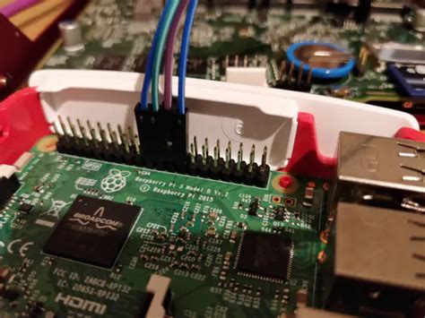 Flashing Firmware on PCEngine APUs using a Raspberry PI | Max Ammann