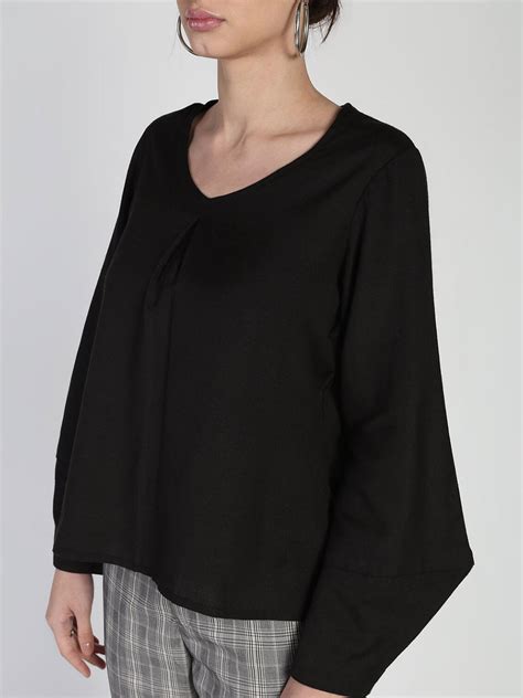 Inverted pleat solid Lantern sleeved cotton linen top