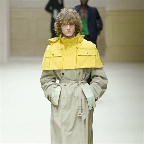 Milan Menswear: Prada’s new disrupted beauty - FashionNetwork India