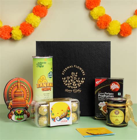 Kathakali Essence Onam Hamper – Cultural Onam Gifting in Kerala | Eter ...