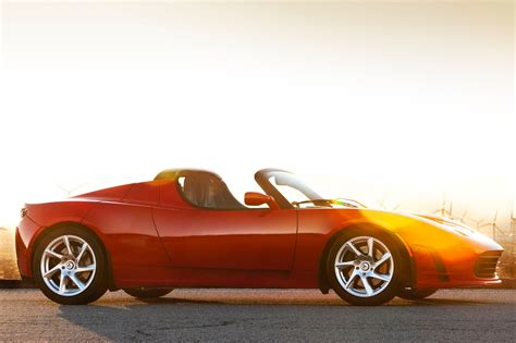 2011 Tesla Roadster VINs, Configurations, MSRP & Specs - AutoDetective