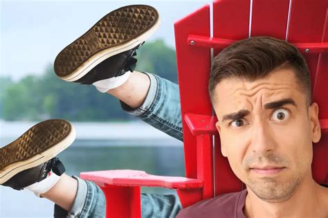 Sean Hannity - LISTEN LIVE STREAM