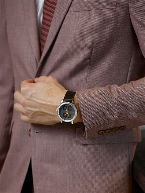 Fastrack Men Grey Analogue Watch 38051SL03 - Price History