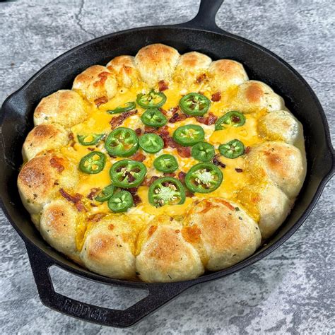 Jalapeño Popper Stuffed Crust Dip - Recipe Champions