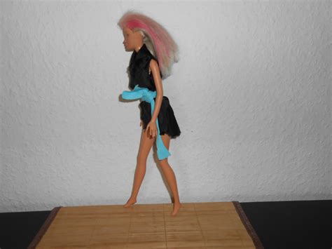 Barbie Puppe mit Strandkleid Mattel Spielzeug in Essen | Baby und Kind ...