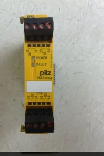 Programmable Logic Controller - 1769-OW16 Allen-Bradley CompactLogix ...