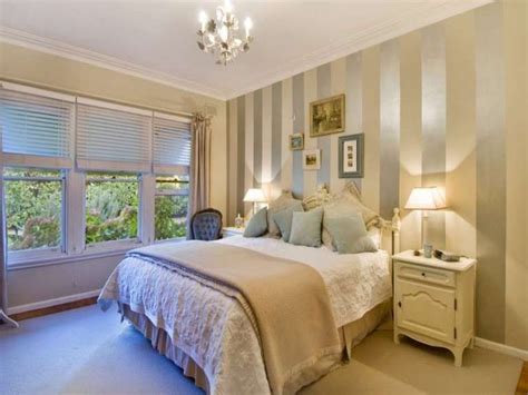 cream gold bedroom ideas