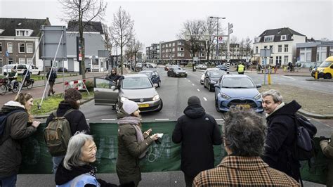 Klimaatactivisten willen zaterdag weer de Daalsesingel in Utrecht ...
