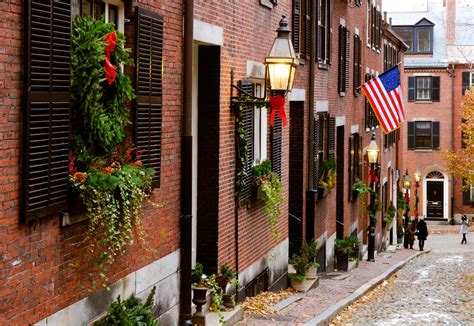 25 Best Christmas Vacations in the USA - Our Escape Clause