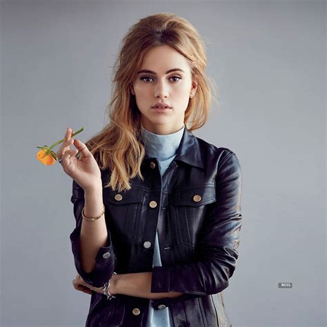 Suki Waterhouse ups the glam quotient with her alluring photos- The ...
