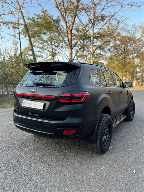 FORD ENDEAVOUR Rear Black ABS Spoiler – Mindzy Auto Mods