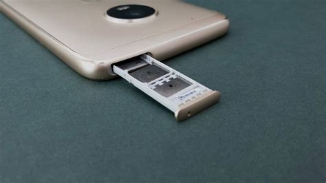 Moto G5 Plus SIM card problem | AndroidPIT