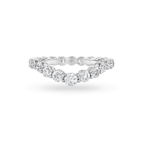 Classic Winston emerald-cut diamond engagement ring | Harry Winston ...