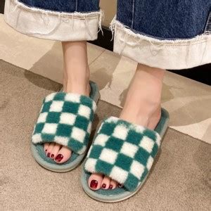 Fur Slippers - Buy Fur Slippers online at Best Prices in India ...