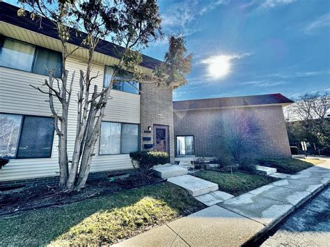 Sold 6120 W Port Ave, Milwaukee, WI 53223 | Homes.com