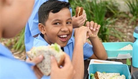 5 Favourite Tiffins of School Kids | WhatsHot Delhi Ncr