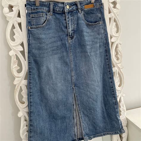 Denim Skirt-Waist 28 – Outdated