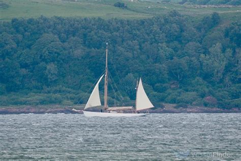 KENTRA, Sailing vessel - Details and current position - MMSI 233650000 ...