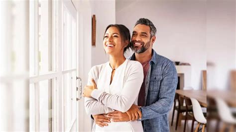 How To Cope-up With The Feeling Of Loneliness,शादी के बाद भी महसूस हो ...