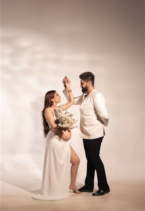 Luxury Maternity Photoshoot in Delhi - "Impresio Studio - Premier ...