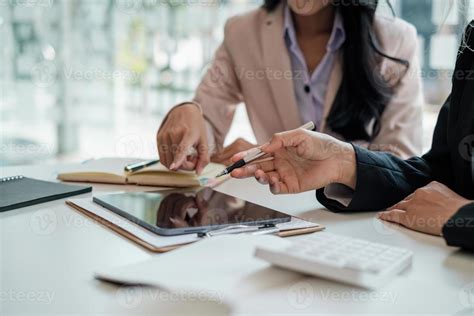 Consulting 的图像结果