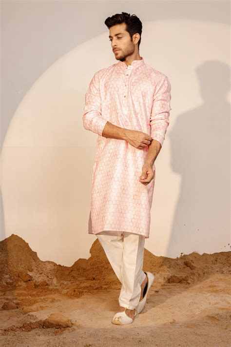 Buy Premium Pink Color Kurta Pajama For Men @ ₹2749 | Cityvibes