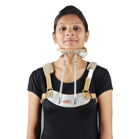Saket Ortho Four Post Collar (Small) : Amazon.in: Health & Personal Care