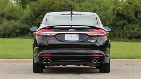 First Drive: 2017 Ford Fusion V6 Sport
