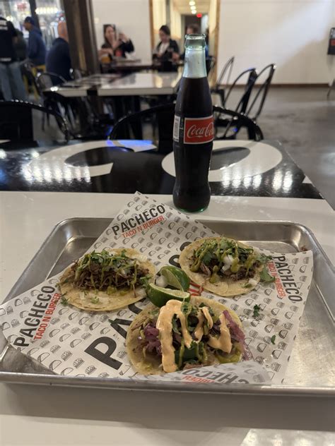Pacheco Taco N Burger - Dallas Tacos 101
