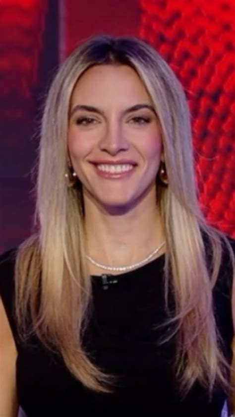 Emily Austin | Please listen 🤍 | Instagram