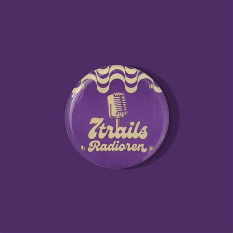 LED Safety Badge Light "PURPLE UFO" | 7trails Supporters' Shop