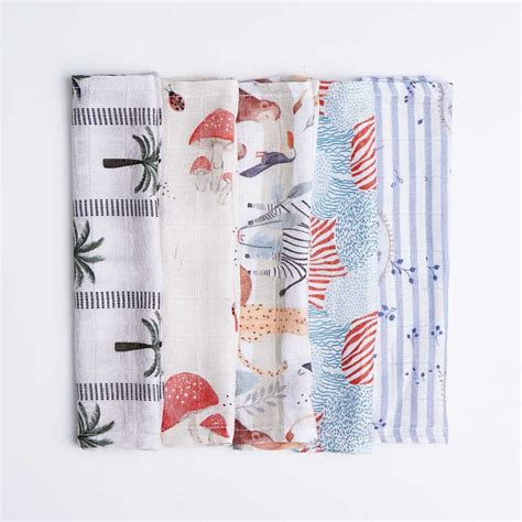 Buy Bamboo Muslin Wash Cloth For Newborn Online In India | Cocoon Care