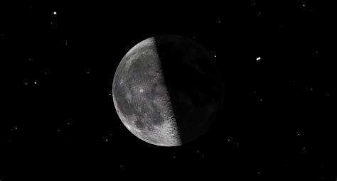 Stay up late and see the half-lit moon in its last quarter phase July 8 ...