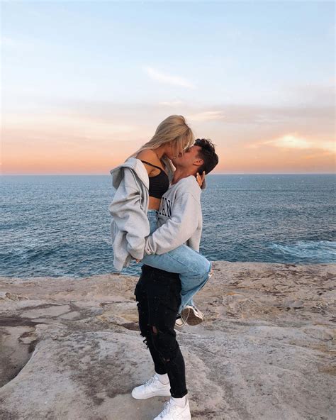 Twin 2 👼🏼 on Instagram: “Butterflies always 🦋🦋” | Cute couple pictures ...