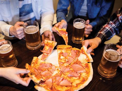 Mickey's Bar and Grill | Projects