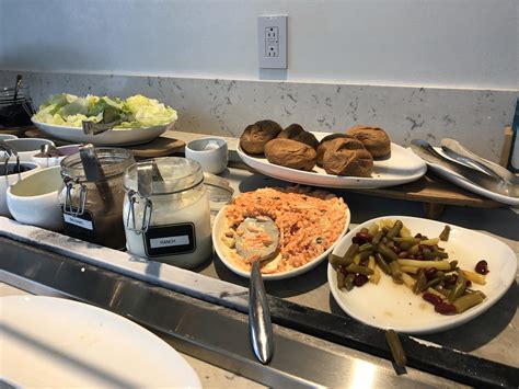 Sala VIP The Club DFW (Priority Pass) - Ingeniero de Millas