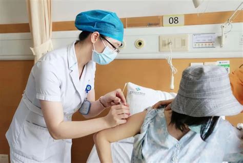 只打一针！一剂次新冠疫苗在上海开打 - 头条轮播图 - 新湖南