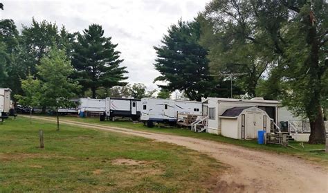 Red Oak Campground in Baraboo Wisconsin WI