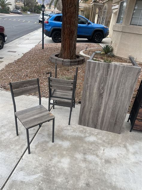 Table And Chairs for Sale in Las Vegas, NV - OfferUp