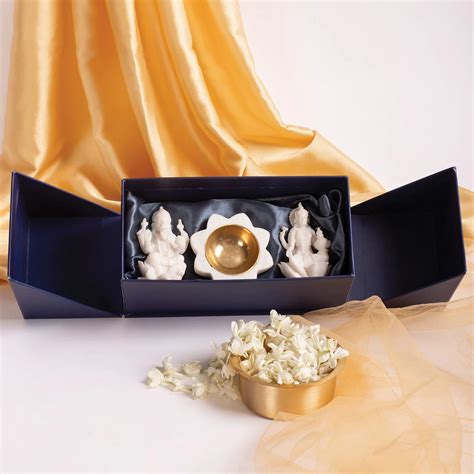 Diwali Gifts Under 2000 Online - Budget Diwali Gifts – Confetti Gifts