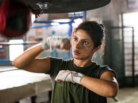 Movie Review: Mary Kom | Filmfare.com