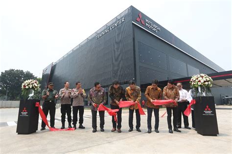 Mitsubishi Motors Resmikan Pusat Pelatihan Terbesar se-ASEAN di Bekasi ...