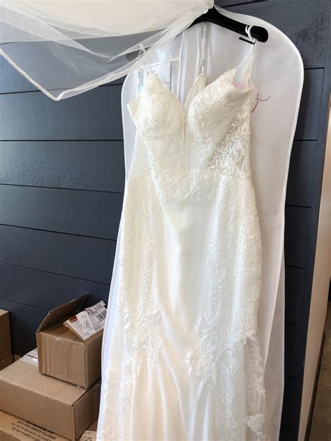 Stella York 7118 New Wedding Dress Save 38% - Stillwhite